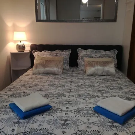 شقة Duplex 3 With Garden And Garage Near To سبليت