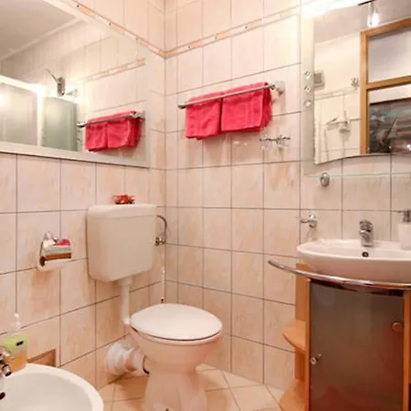 Duplex 3 With Garden And Garage Near To *